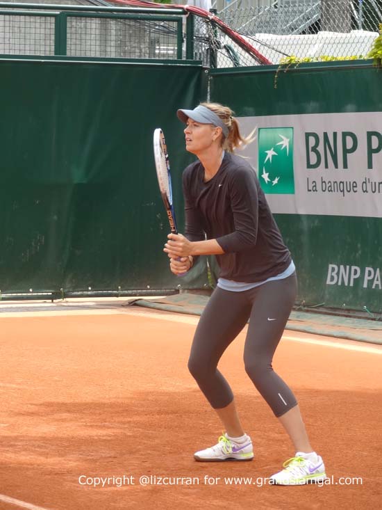 Maria Sharapova in her subtle & stylish practice outfit