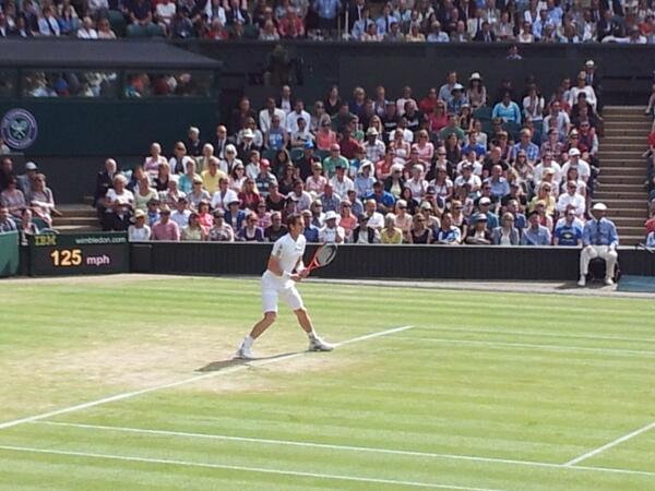 Murray in his match against Youzhny on Centre Court