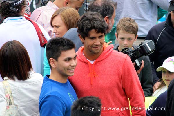 Verdasco getting a pic with a fan