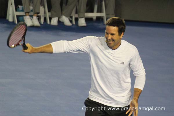 Pat Rafter (got a huge welcome from the crowd)