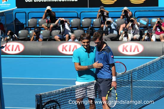 AO2013 Day2 Federer Paire20