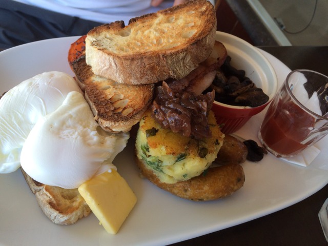 Brunch at Gusto in South Perth